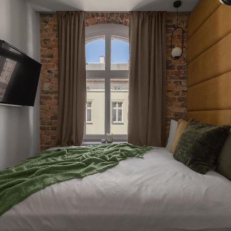 Harbor Apartments - Mariacka カトヴィツェ エクステリア 写真