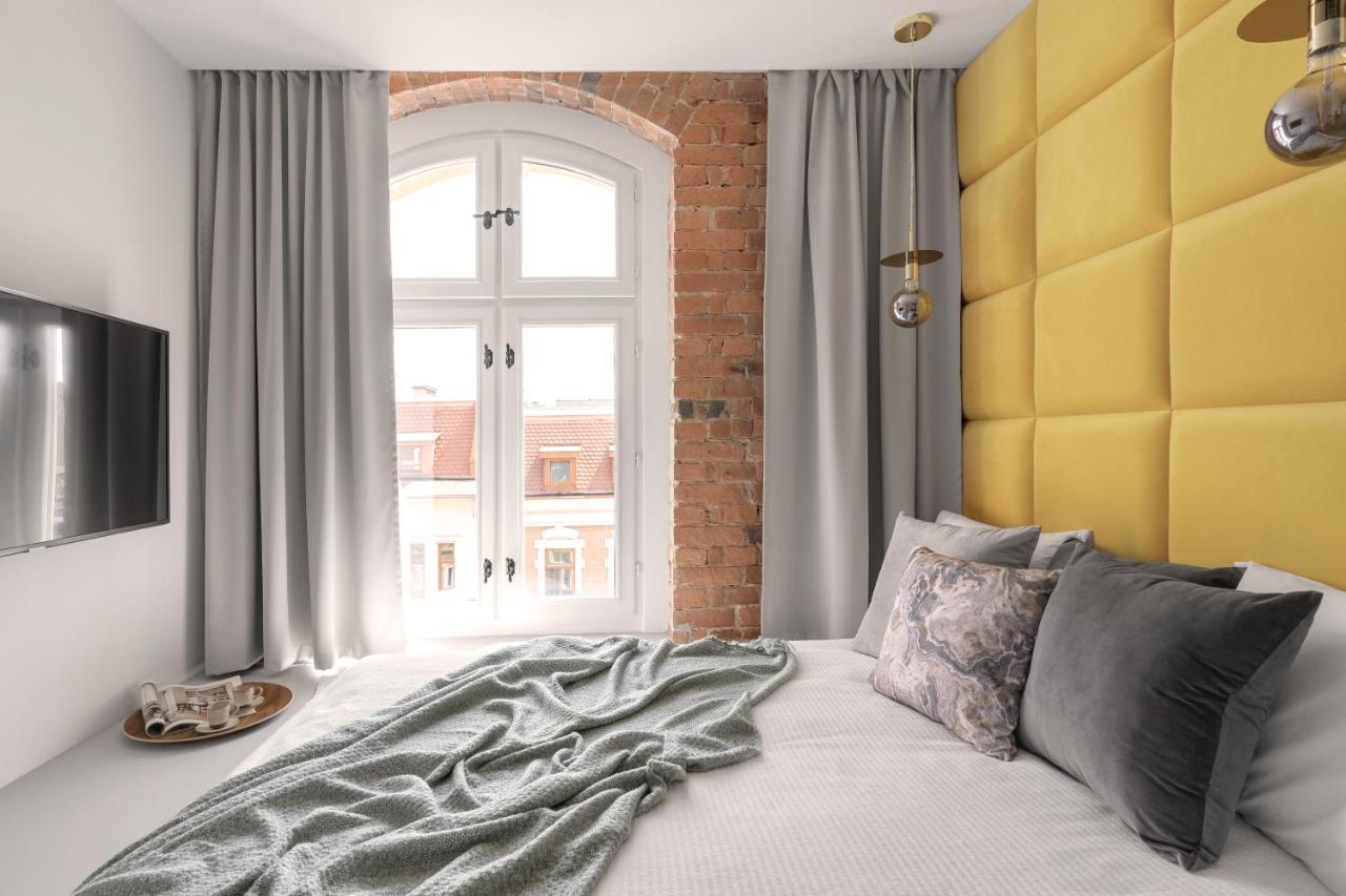 Harbor Apartments - Mariacka カトヴィツェ エクステリア 写真