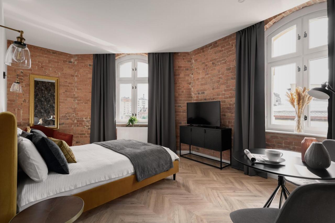 Harbor Apartments - Mariacka カトヴィツェ エクステリア 写真