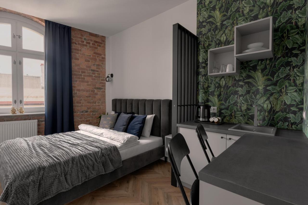 Harbor Apartments - Mariacka カトヴィツェ エクステリア 写真