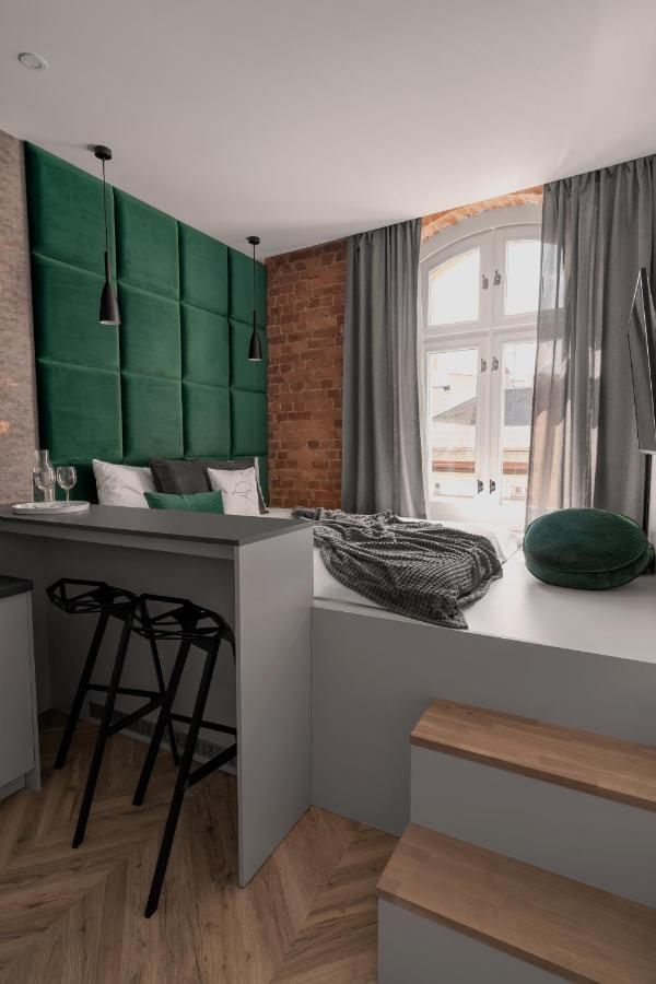 Harbor Apartments - Mariacka カトヴィツェ エクステリア 写真