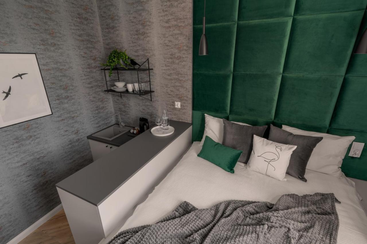 Harbor Apartments - Mariacka カトヴィツェ エクステリア 写真