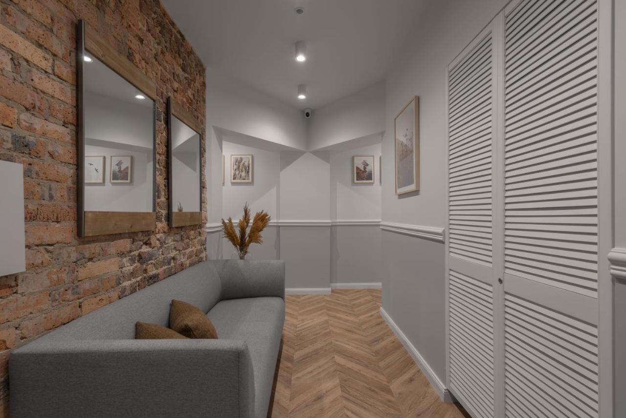 Harbor Apartments - Mariacka カトヴィツェ エクステリア 写真